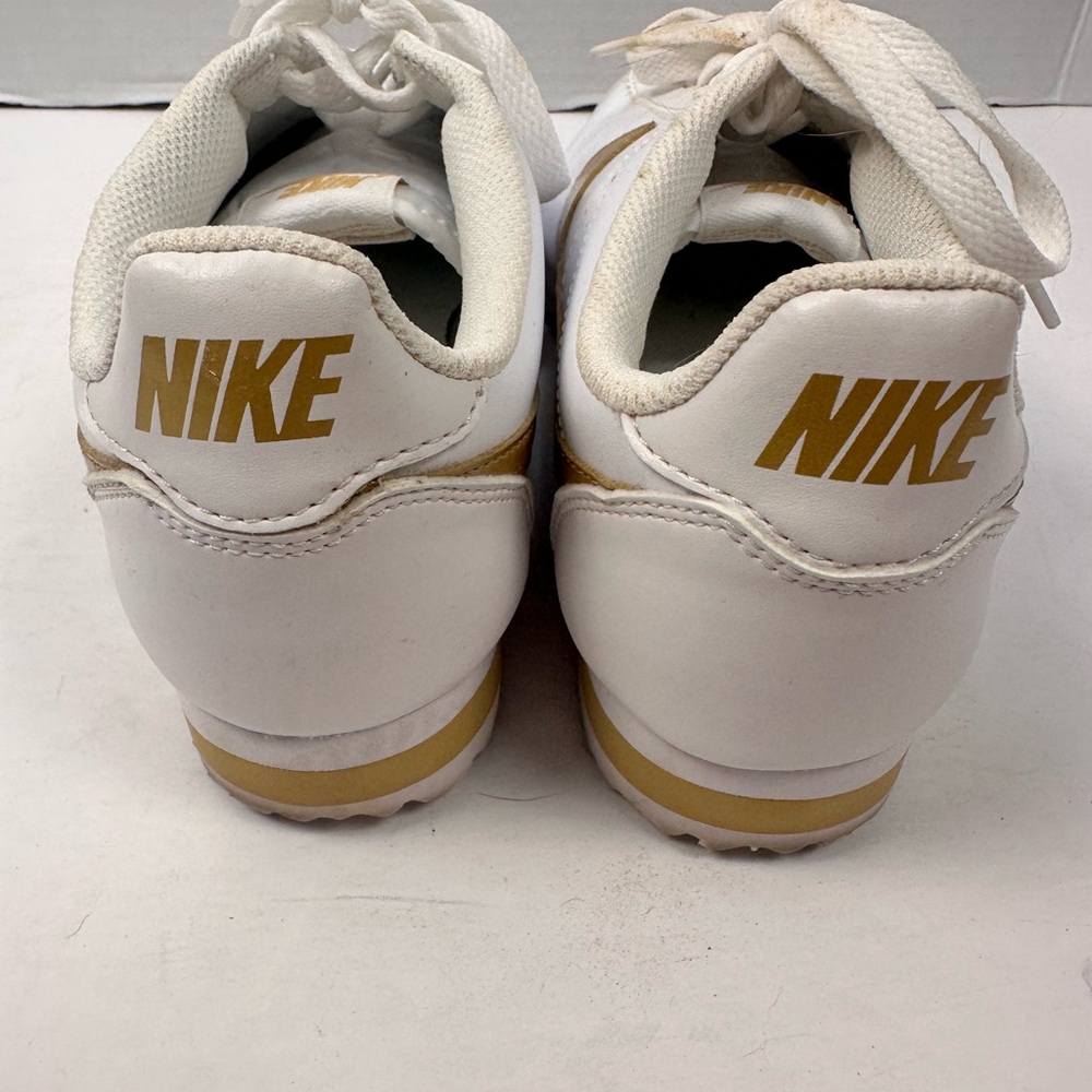 Nike Cortez Classic White and Gold‎ Sneakers Sz 8.5 - Picture 3 of 6